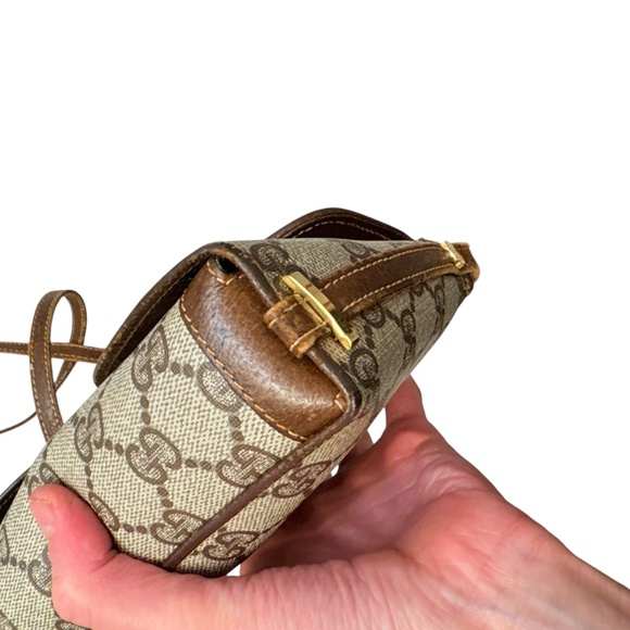 Gucci vintage brown GG crossbody bag - Picture 2 of 12